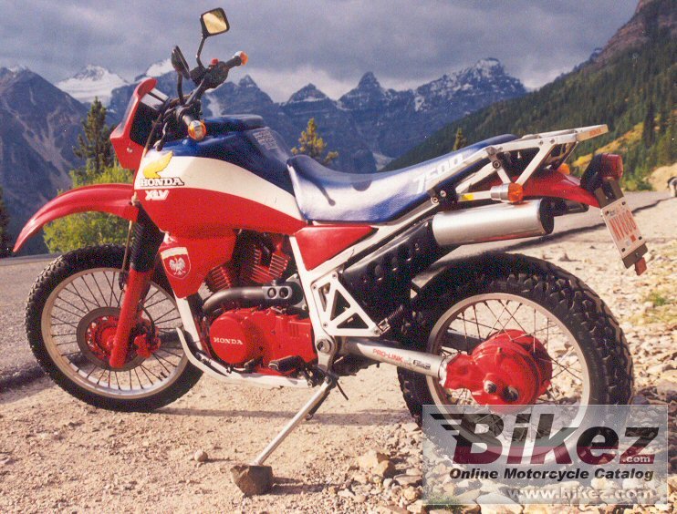 Big nymous user. xlv 750 r picture and wallpaper from Bikez.com